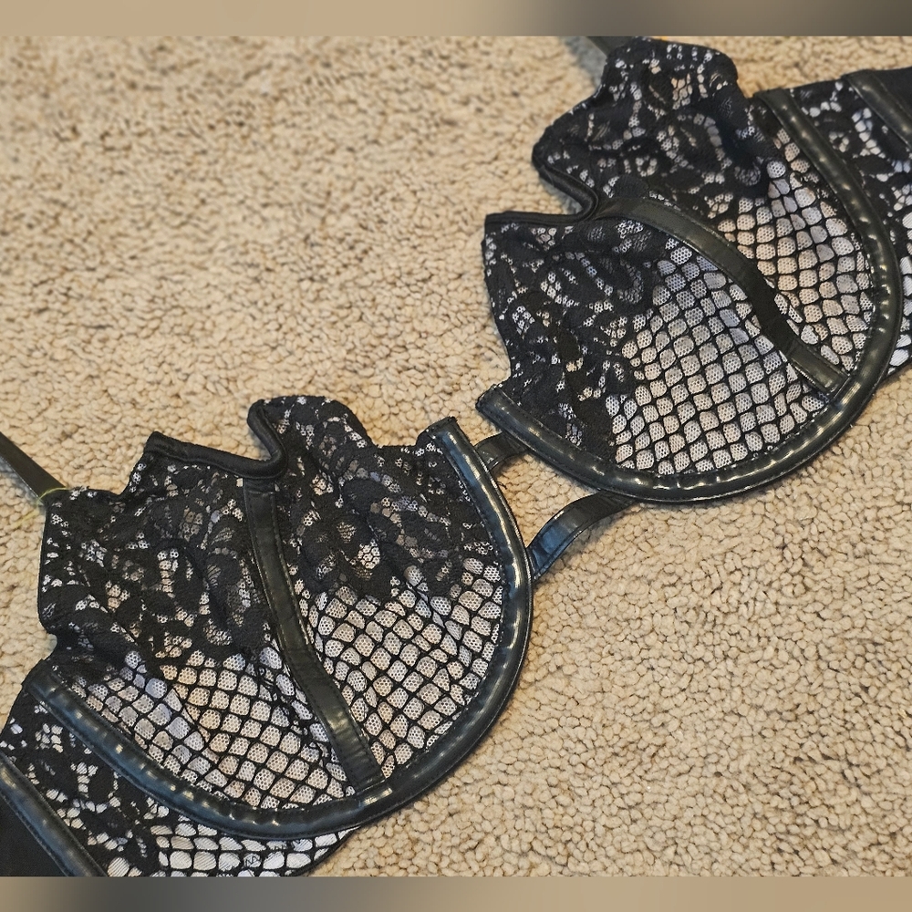 Victoria's Secret Black & Lavender Sheer Mesh Lace Faux Leather Bra